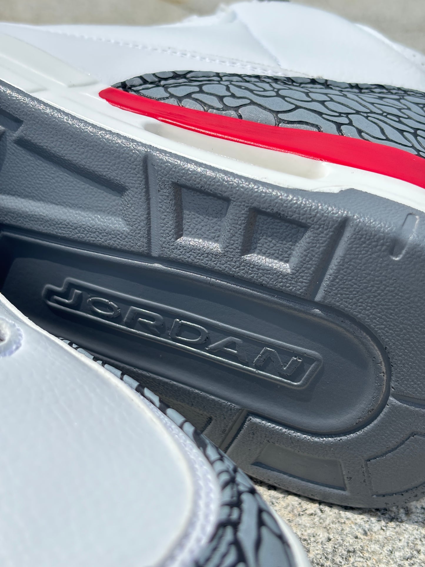 AIR JORDAN RETRO 3