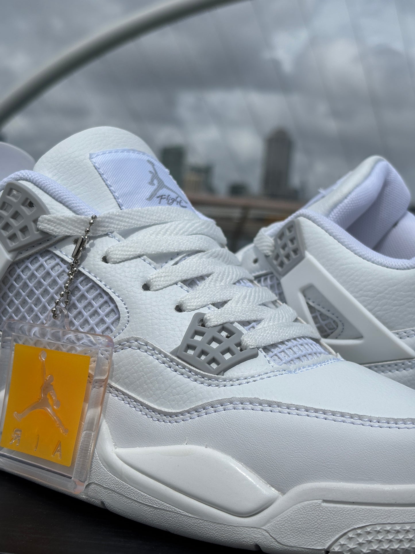 AIR JORDAN RETRO 4 WHITE-MID