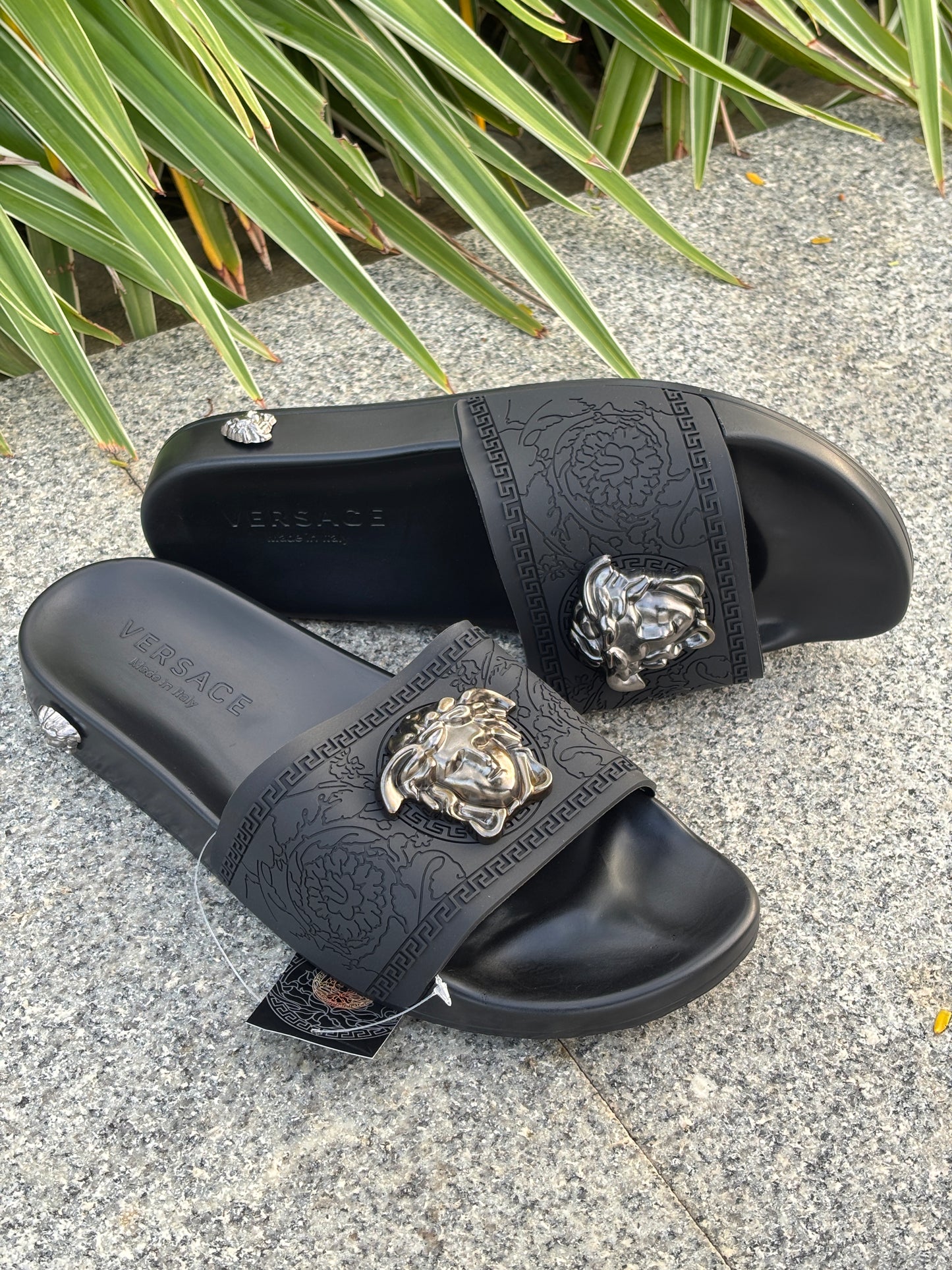 VERSACE SLIDES