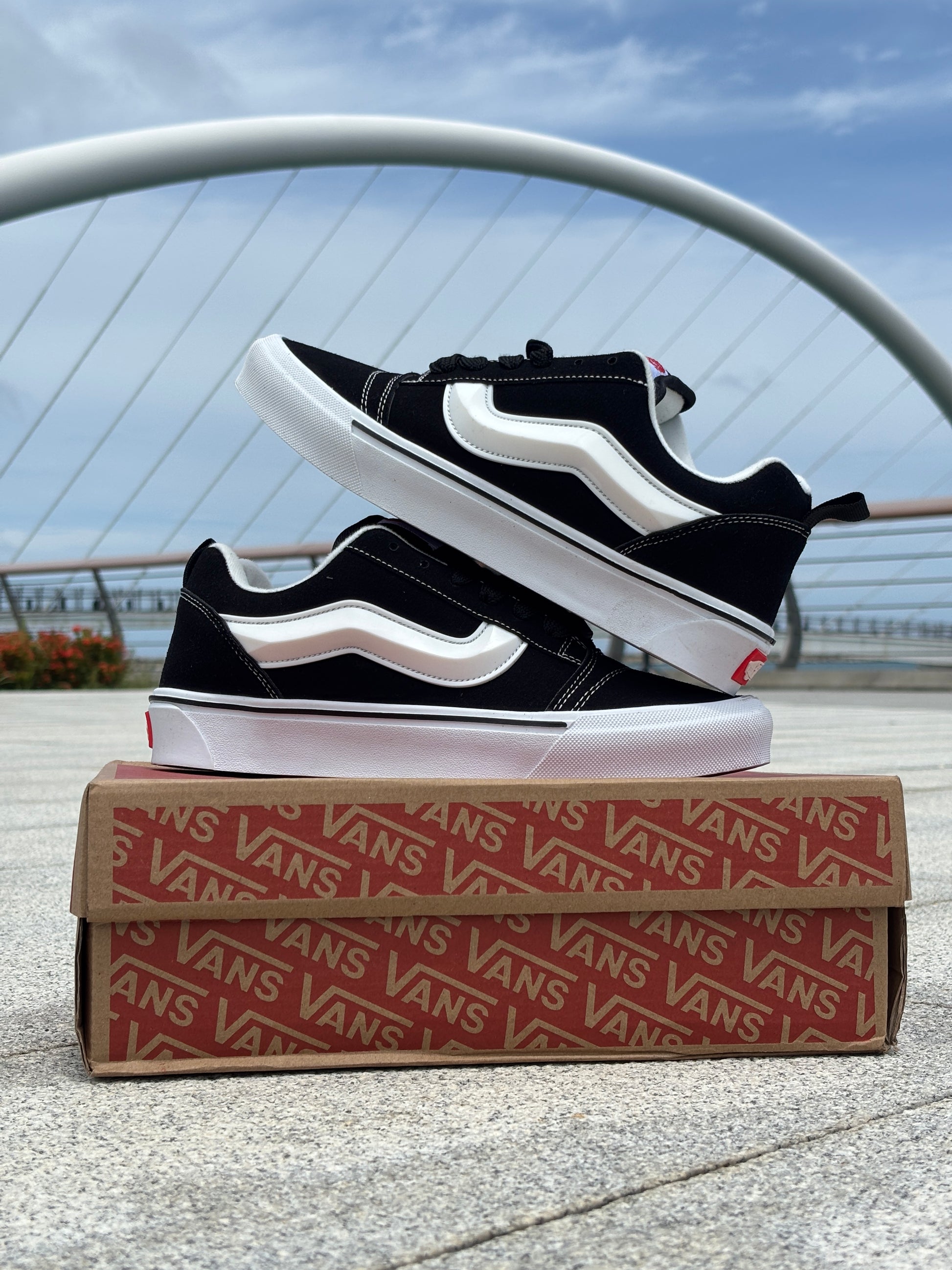 VANS KNU SKOOL – The Shoe Station