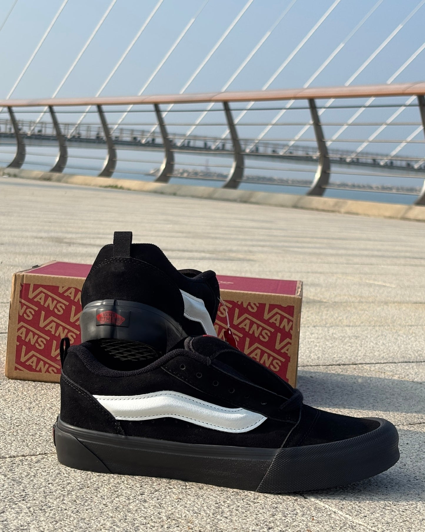 VANS KNU SKOOL-BLACK