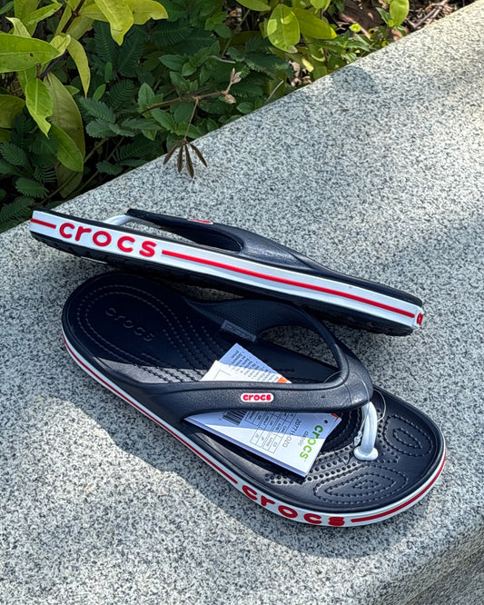 CROCS FLIP-FLOPS