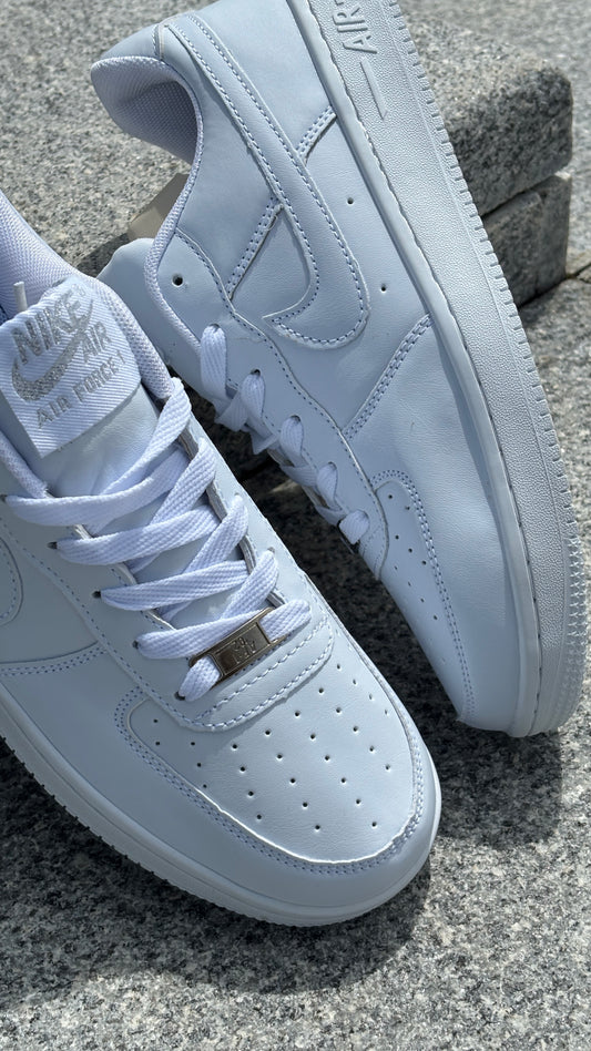AIR FORCE 1-WHITE