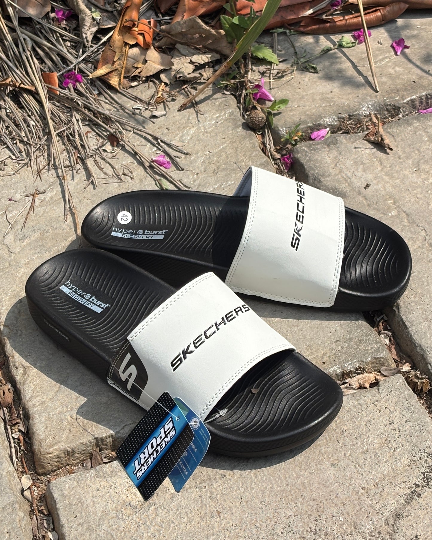 SKECHERS HYPER BURST SLIDES