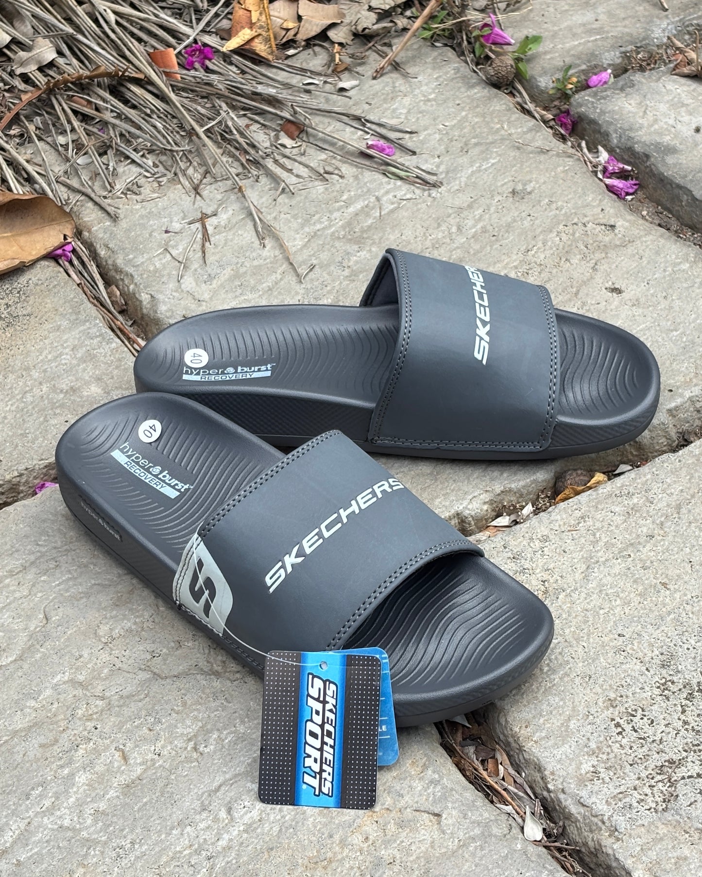 SKECHERS HYPER BURST SLIDES