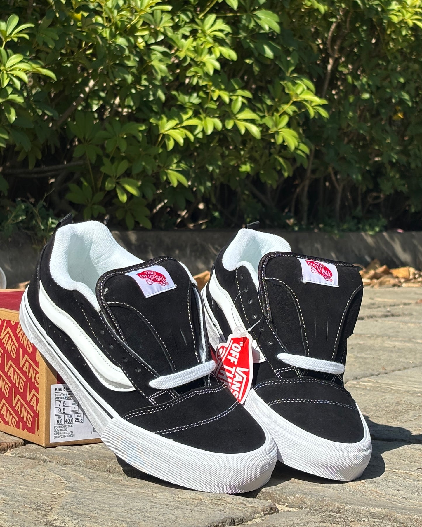 VANS KNU SKOOL - B/W