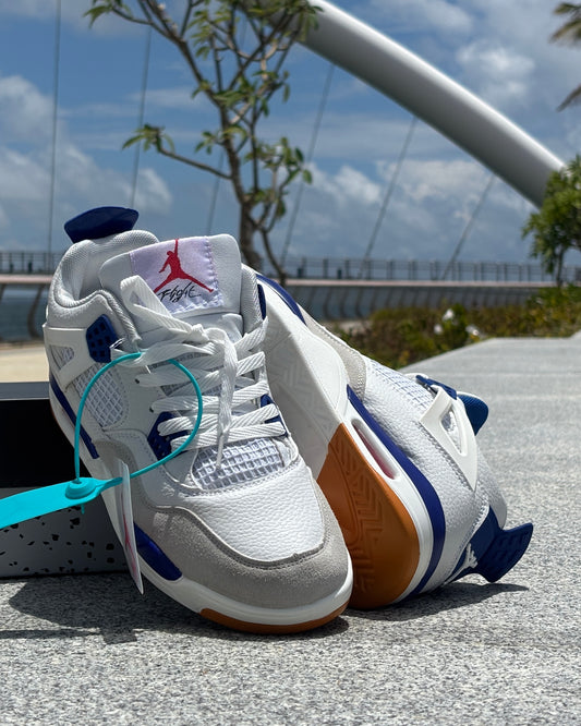 AIR JORDAN RETRO 4- WHITE/BLUE