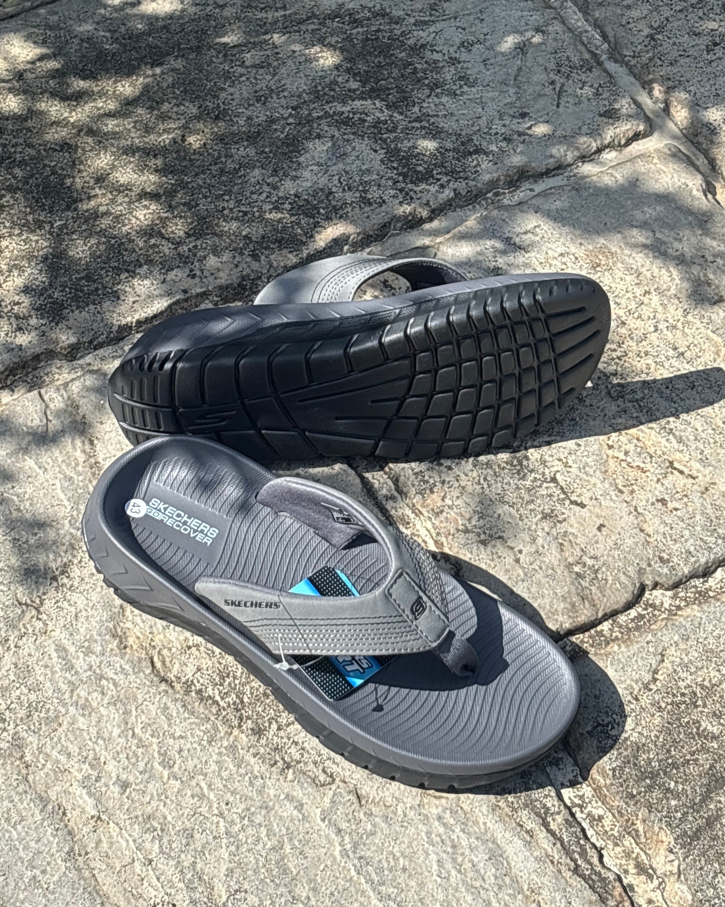 SKECHERS RECOVERY FLIP-FLOPS